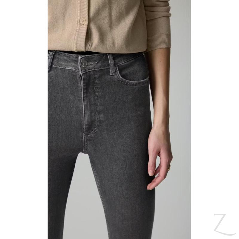 Buy-Ladies High Rise Super Stretchy Super Skinny Super Strong Curvy Denim Jeans | One Size Fits 3 | "Mafu" - B Grade-Online-in South Africa-on Zalemart