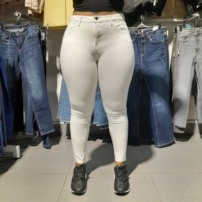 https://www.zalemart.co.za/cdn/shop/files/Buy-Ladies-High-Waist-Super-Stretchy-Super-Strong-Skinny-Jeans-Raw-Hem-Ibhuku-Online-on-Zalemart-in-South-Africa-7.jpg?v=1697767415&width=1445