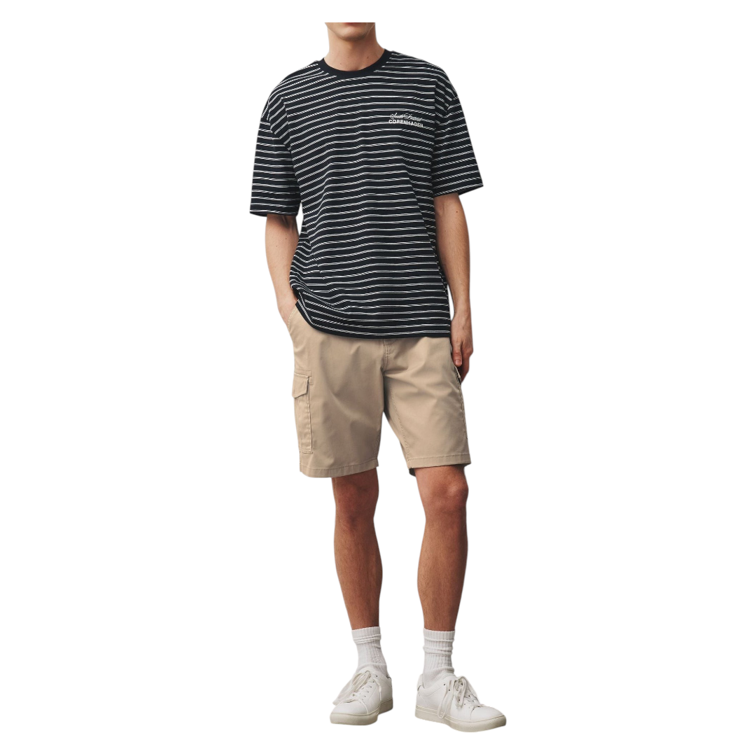 Zalemart men's khaki cargo shorts with an elasticated waist and side pockets, styled with a striped t-shirt.